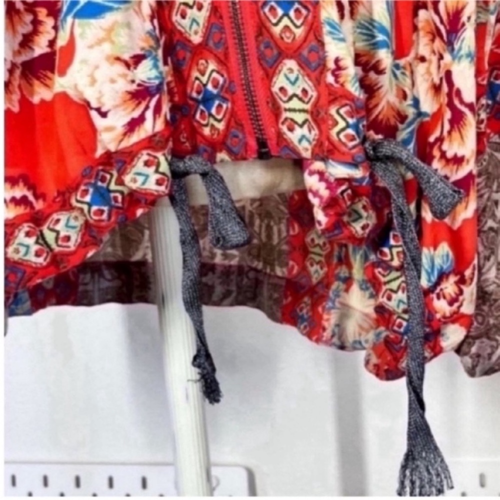Free People Floral V-Neck Blouse - Red and Blue - Picture 4 of 7